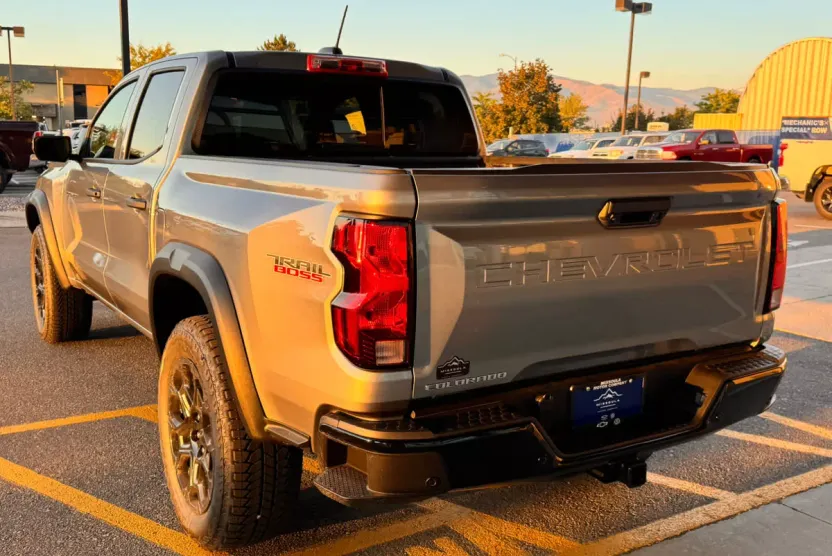 2026 Chevrolet Colorado Trail Boss photo 1