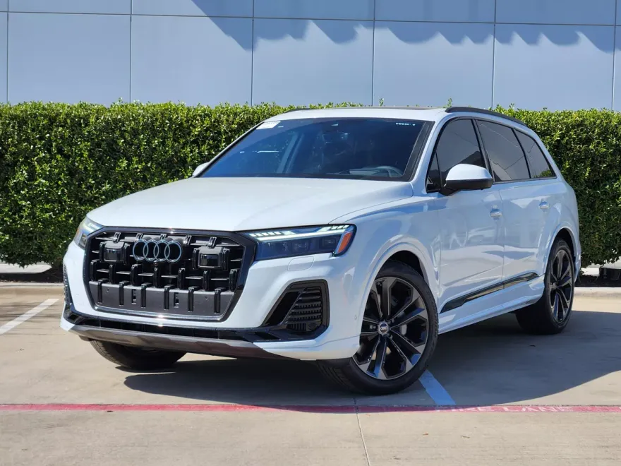 2025 Audi Q7 Prestige photo 1