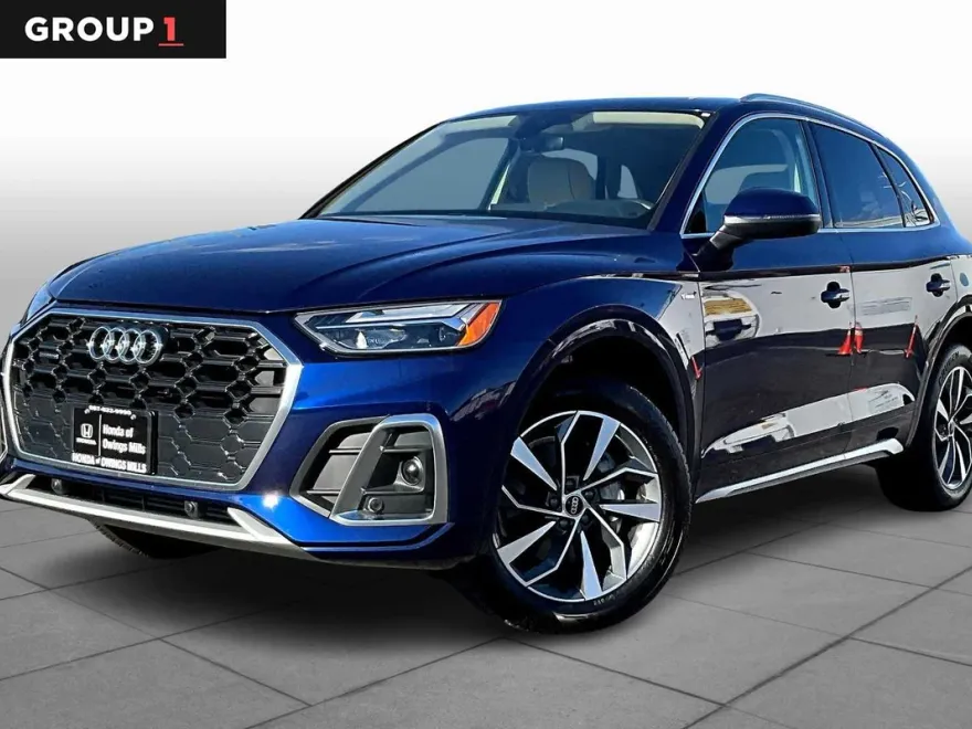 2024 Audi Q5 S line Premium photo 1