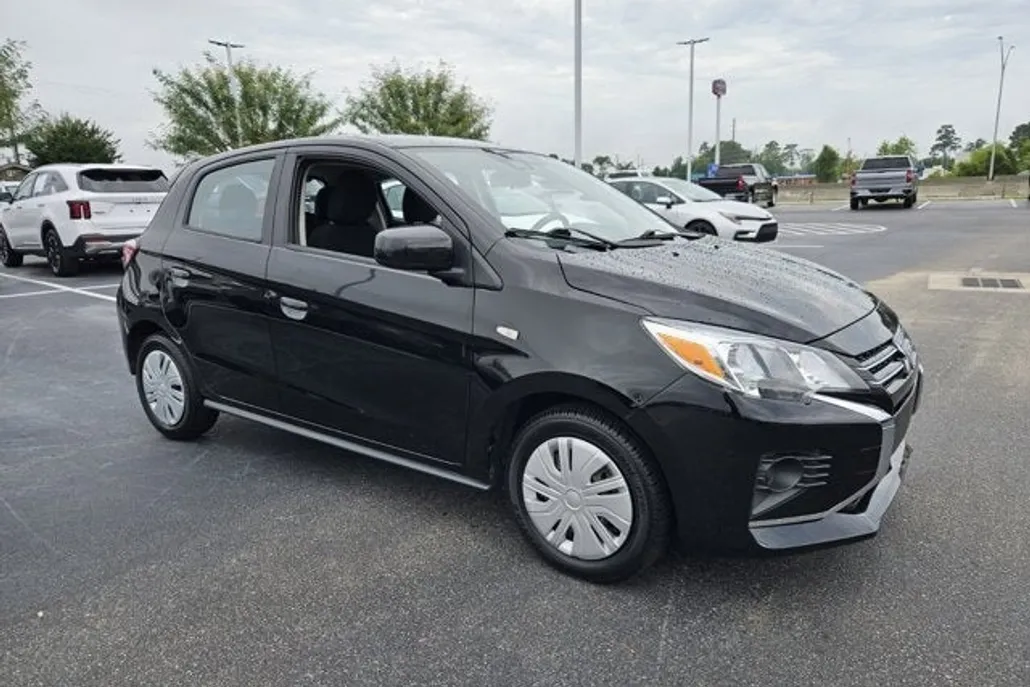 2022 Mitsubishi Mirage LE photo 1
