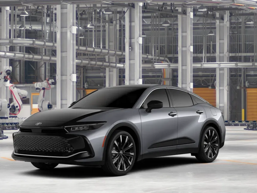 2026 Toyota Crown Platinum photo 1