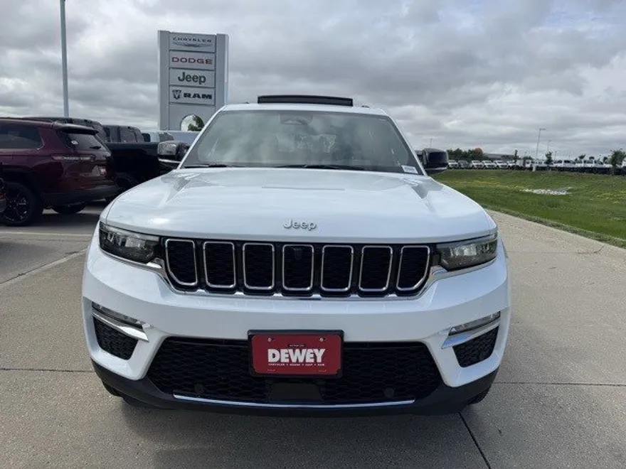 2025 Jeep Grand Cherokee Limited photo 1