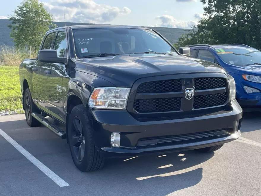 2018 Ram 1500 Express photo 1
