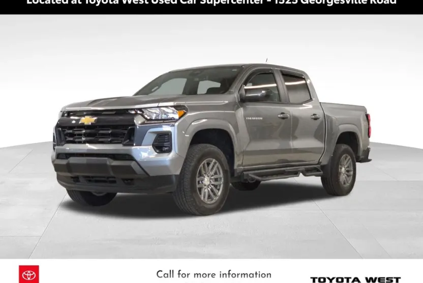 2024 Chevrolet Colorado LT photo 1