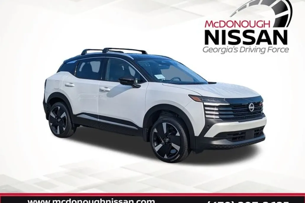 2025 Nissan Kicks SR photo 1