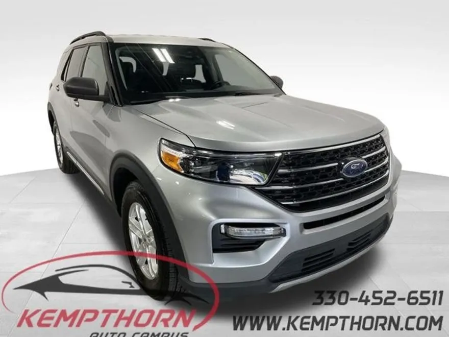 2021 Ford Explorer XLT photo 1