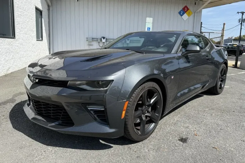 2017 Chevrolet Camaro SS photo 1
