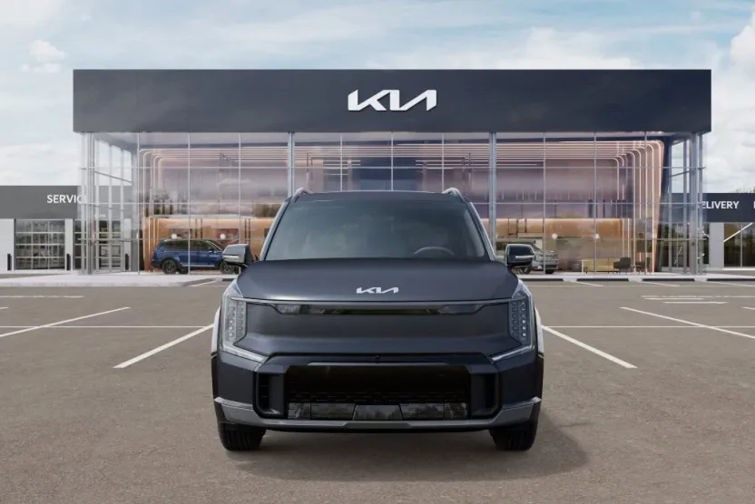 2026 Kia EV9 GT-Line photo 1
