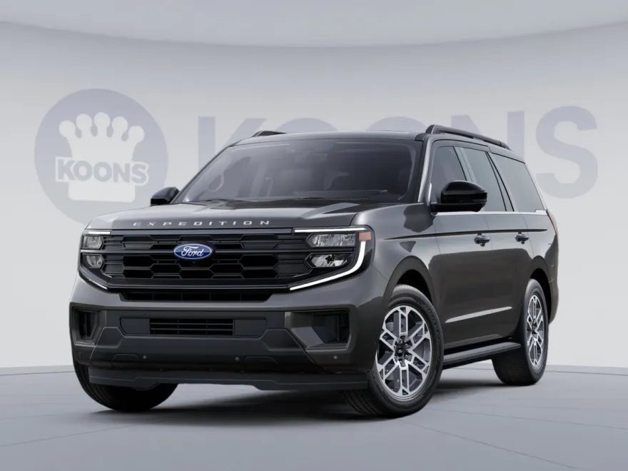 2025 Ford Expedition photo 1