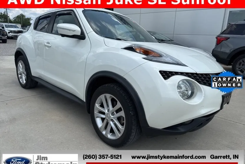 2016 Nissan Juke SL photo 1