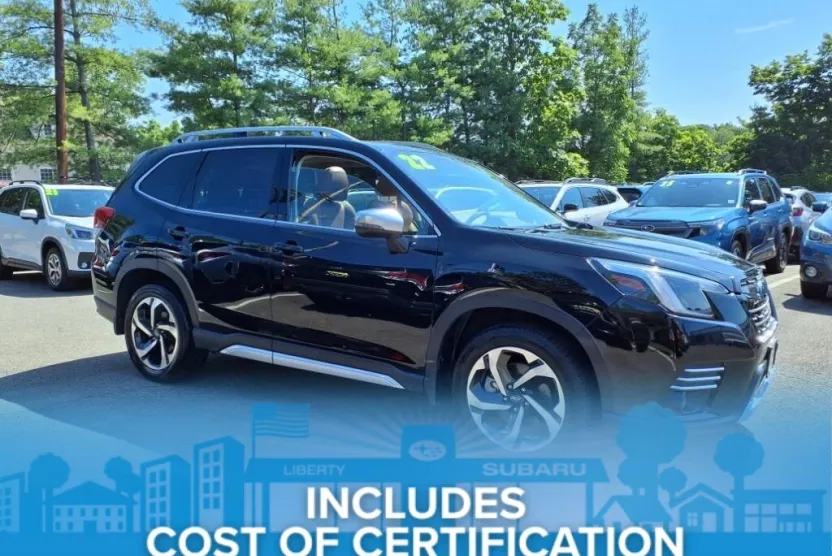 2022 Subaru Forester Touring photo 1