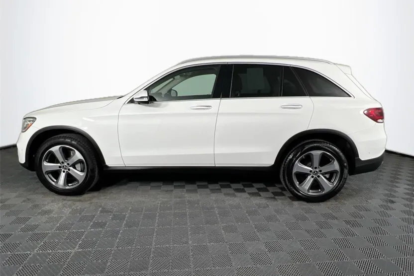 2022 Mercedes Benz GLC 300 4MATIC photo 1
