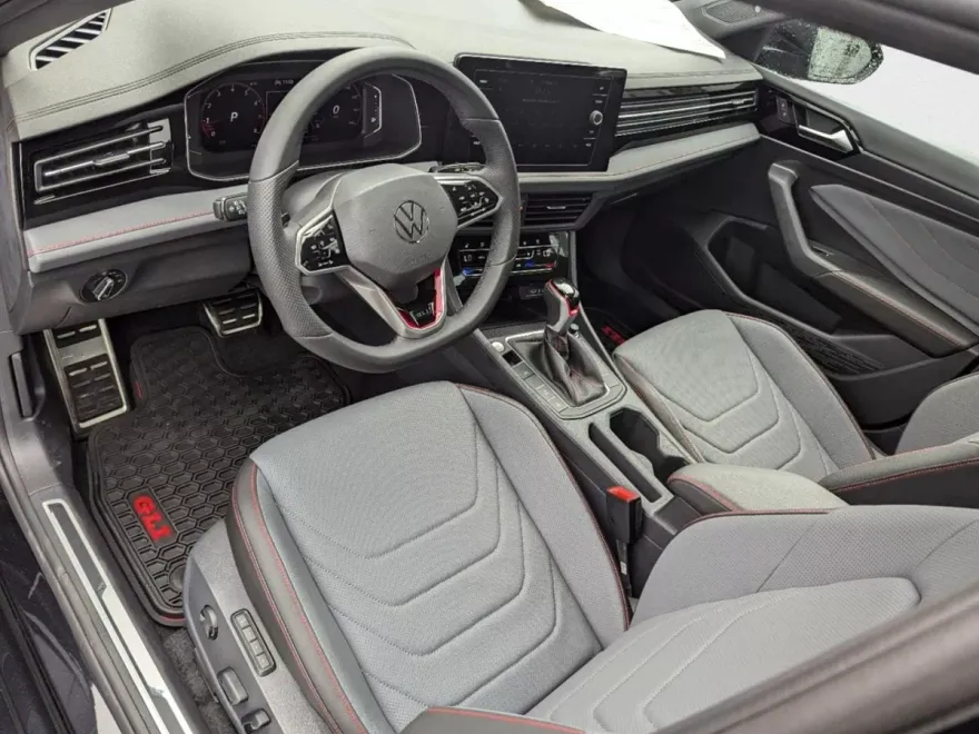 2025 Volkswagen Jetta GLI Autobahn photo 1