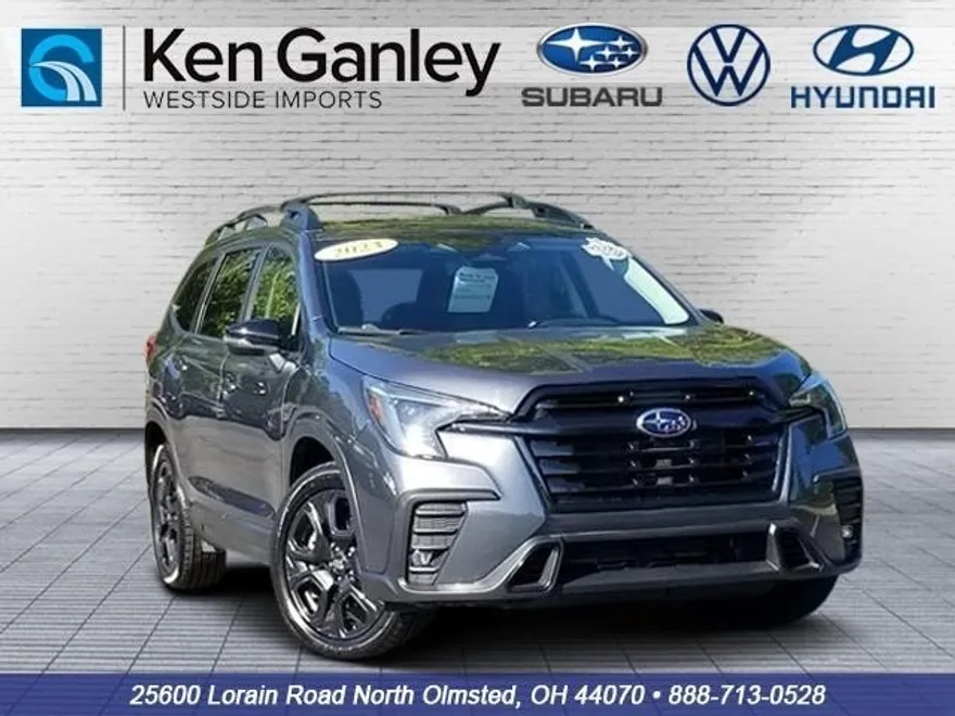 2023 Subaru Ascent Onyx Edition photo 1