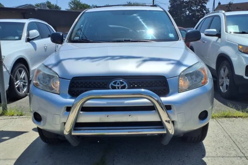 2008 Toyota RAV4 Base photo 1