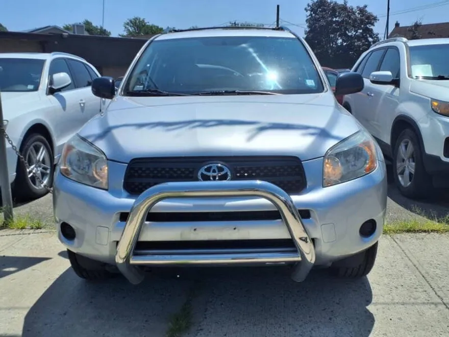2008 Toyota RAV4 Base photo 1