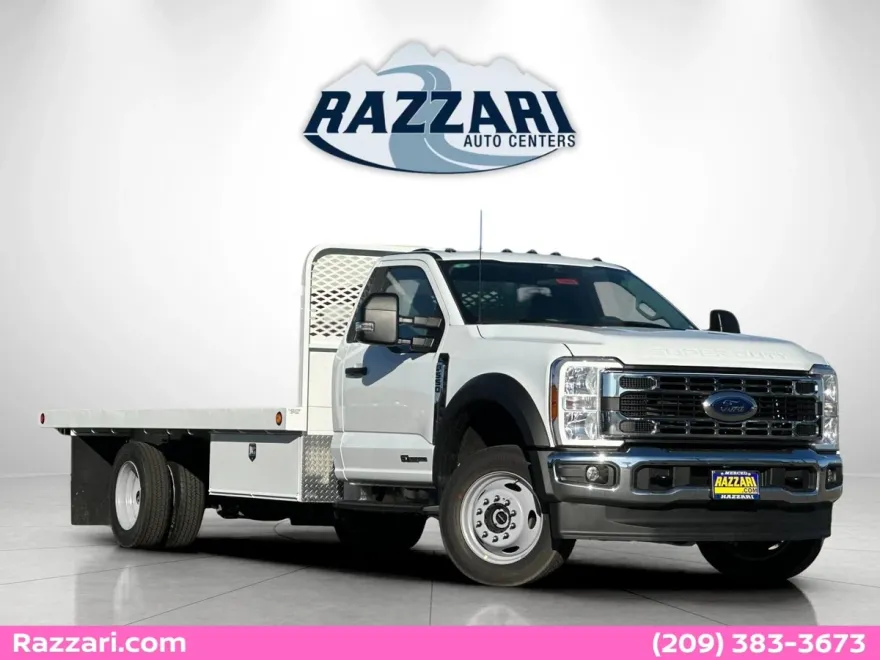2024 Ford F-550 photo 1