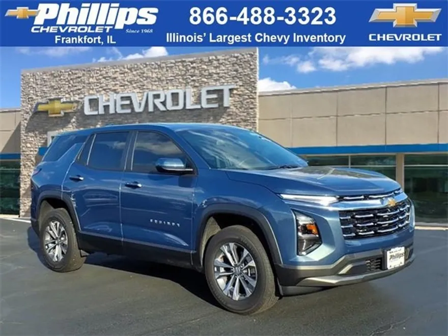 2025 Chevrolet Equinox LT photo 1