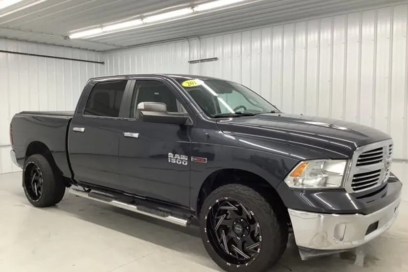 2016 Ram 1500 Big Horn photo 1