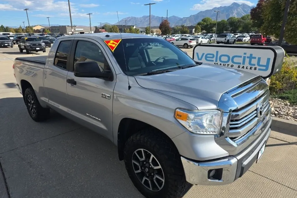 2017 Toyota Tundra TRD Pro photo 1