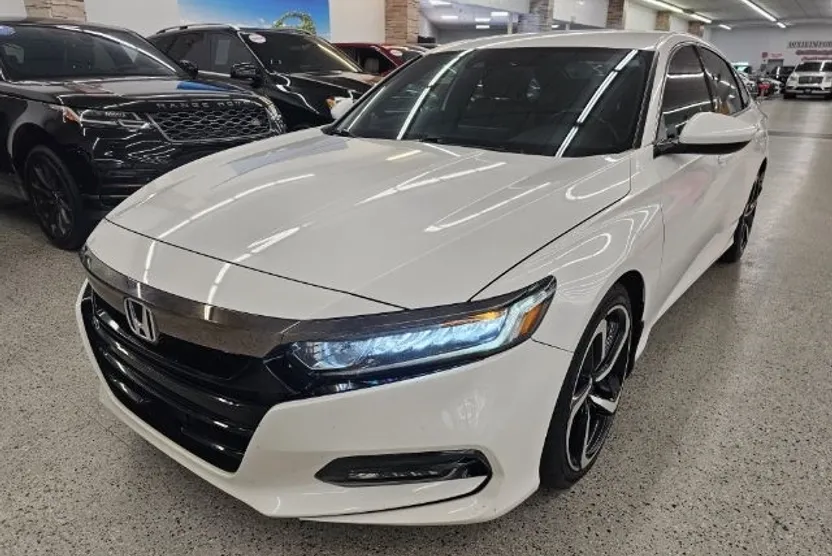 2019 Honda Accord Sport 1.5T photo 1