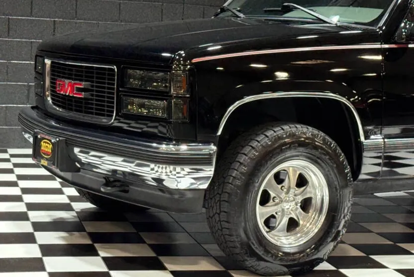 1995 Gmc Sierra 1500 SLE photo 1