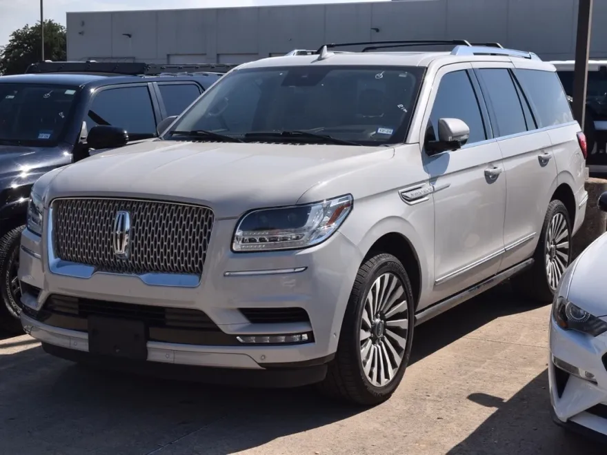 2021 Lincoln Navigator Reserve photo 1