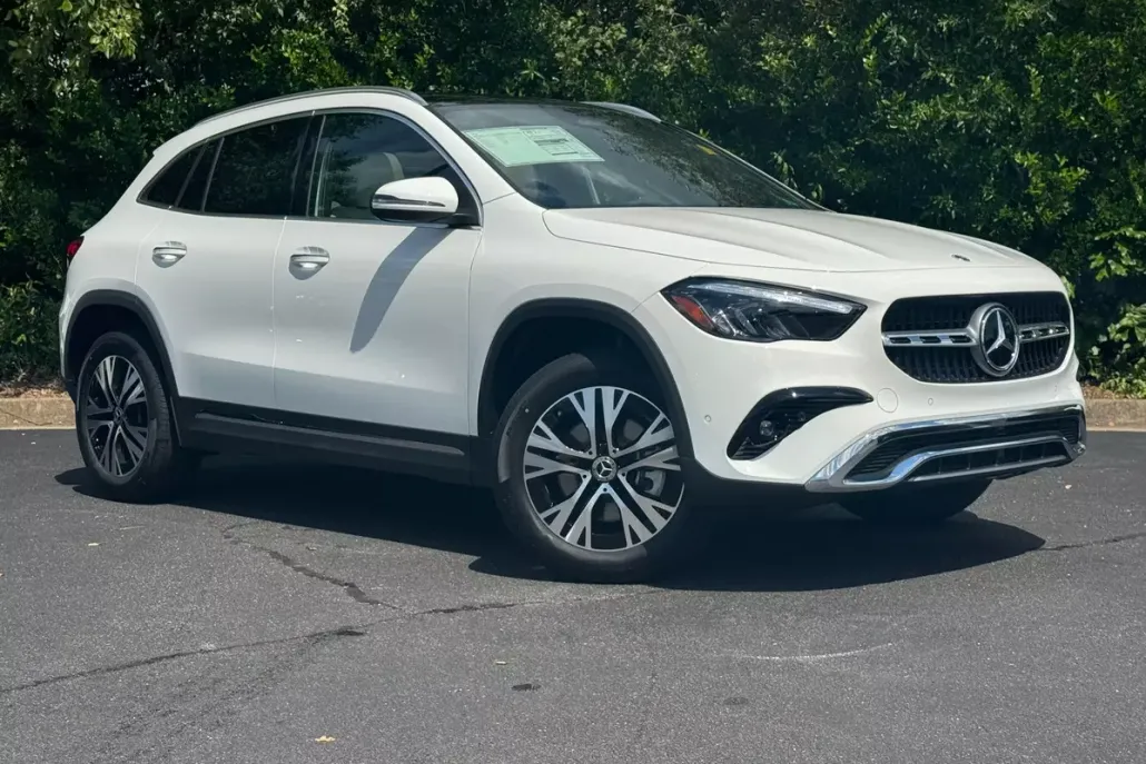 2026 Mercedes Benz GLA 250 4MATIC photo 1