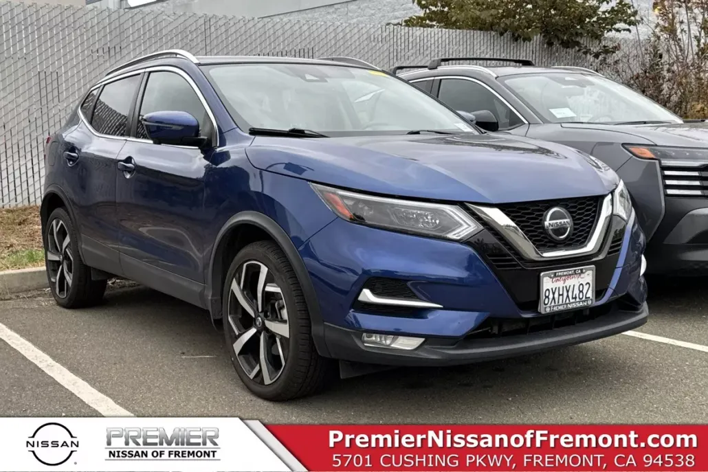 2021 Nissan Rogue Sport SL photo 1