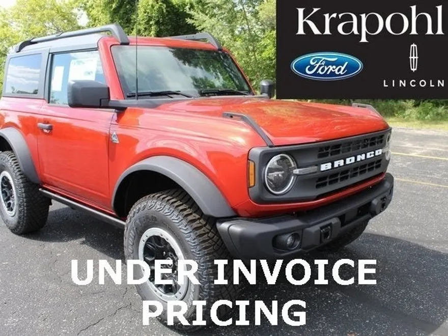 2024 Ford Bronco Black Diamond photo 1