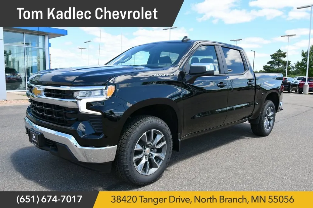 2025 Chevrolet Silverado 1500 LT photo 1