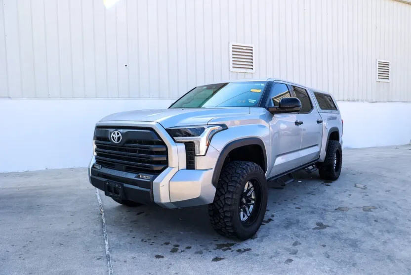 2024 Toyota Tundra SR5 photo 1