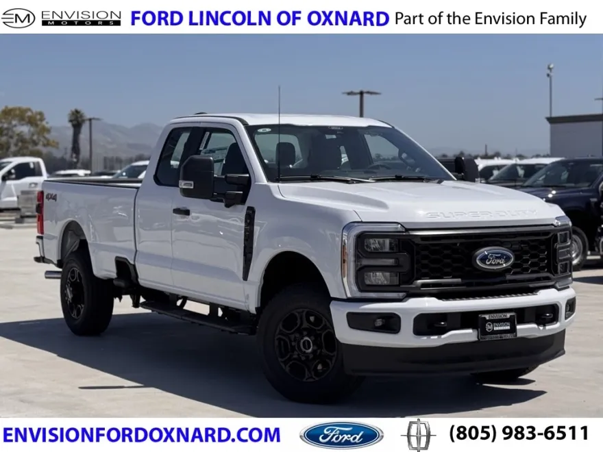 2025 Ford F-350 XL photo 1