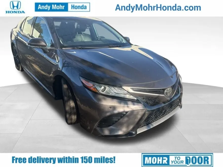 2019 Toyota Camry XSE V6 photo 1