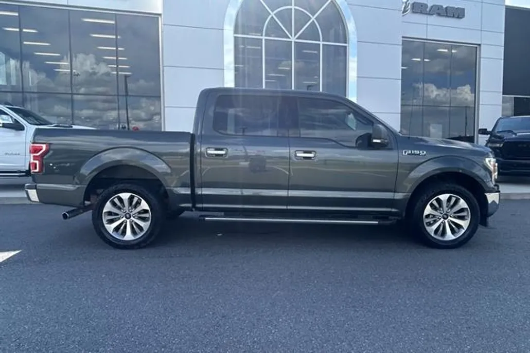 2018 Ford F-150 XLT photo 1