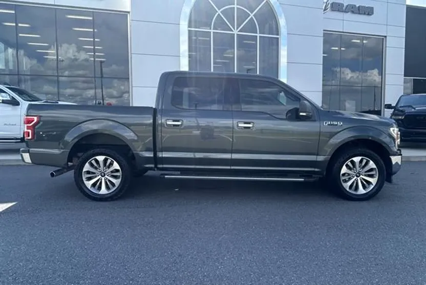 2018 Ford F-150 XLT photo 1