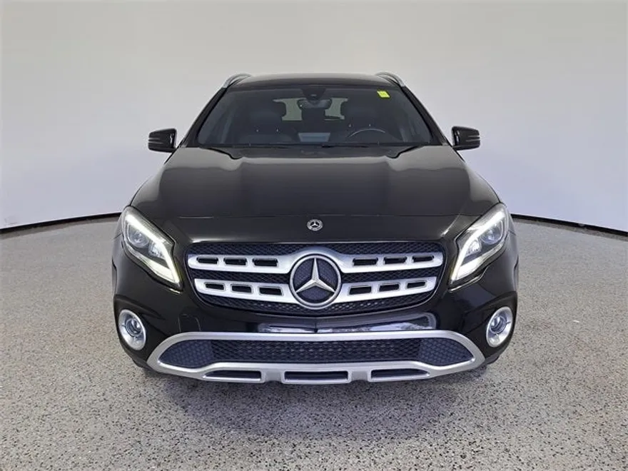 2020 Mercedes Benz GLA 250 photo 1