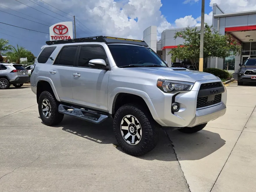 2023 Toyota 4Runner TRD Premium photo 1