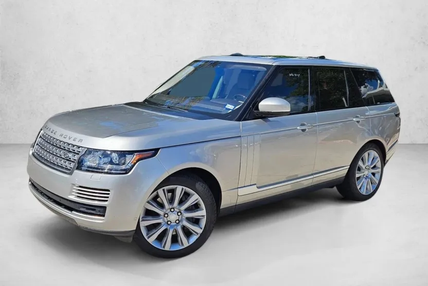 2017 Land Rover Range Rover SuperCharged HSE photo 1