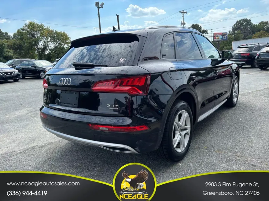 2018 Audi Q5 Premium photo 1