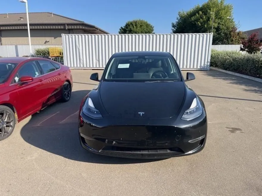 2022 Tesla Model Y Performance photo 1