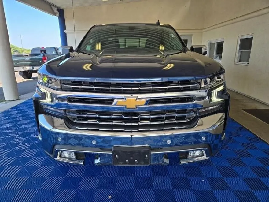 2022 Chevrolet Silverado 1500 LTZ Z71 photo 1