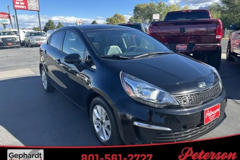 2017 Kia Rio LX photo 1