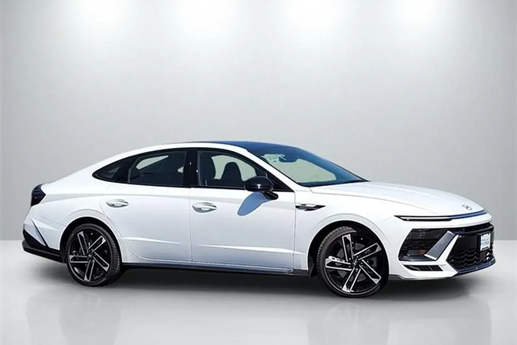 2025 Hyundai Sonata N Line photo 1