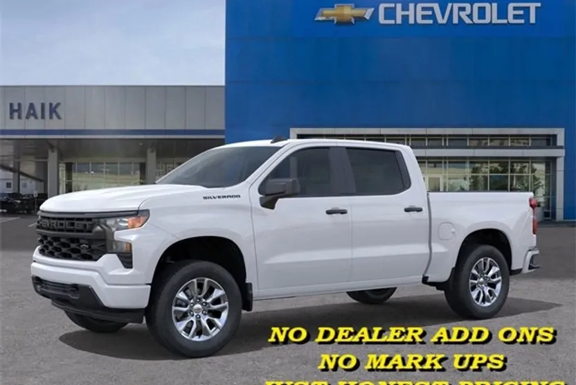 2026 Chevrolet Silverado 1500 Custom photo 1