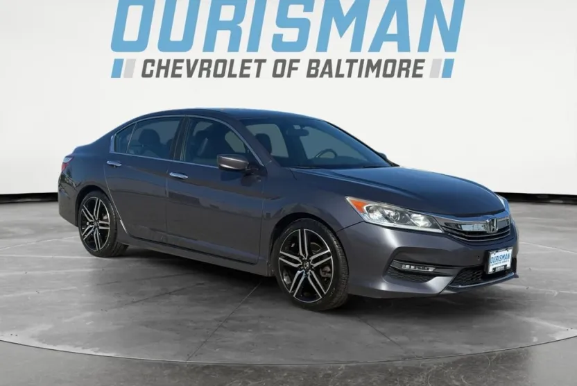 2017 Honda Accord Sport photo 1