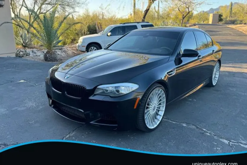2013 Bmw M5 5 Sedan photo 1