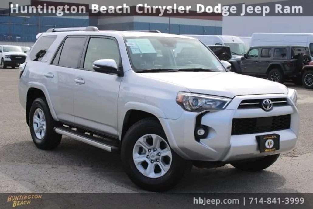 2023 Toyota 4Runner SR5 Premium photo 1