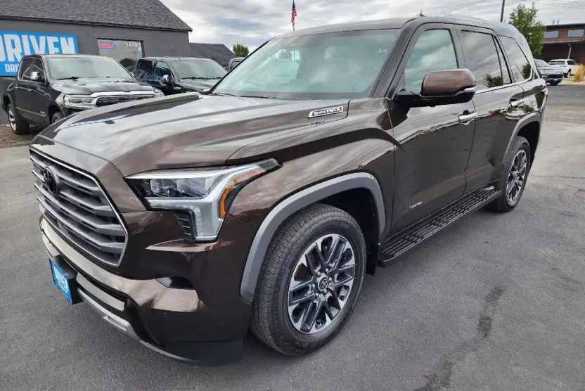 2024 Toyota Sequoia Limited photo 1