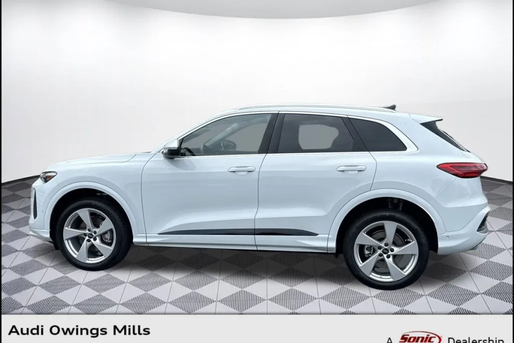 2025 Audi Q5 2.0T Premium photo 1